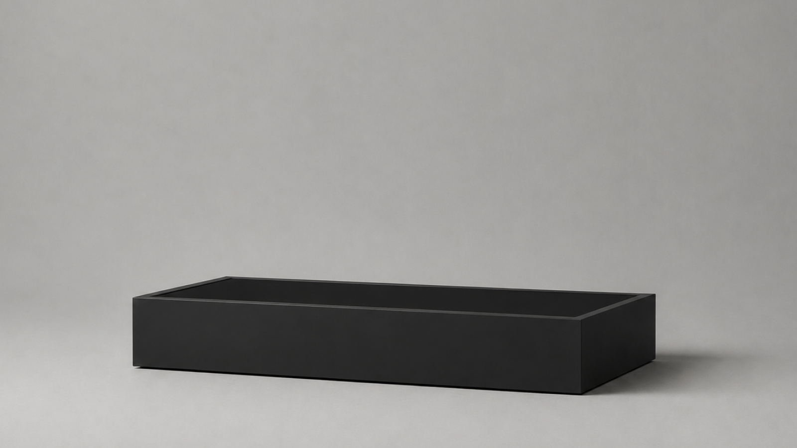 Pedestal (Grid M)